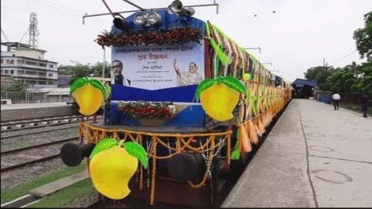 চাঁপাইনবাবগঞ্জ-ঢাকা রুটে আম স্পেশাল ট্রেন চালু হচ্ছে
