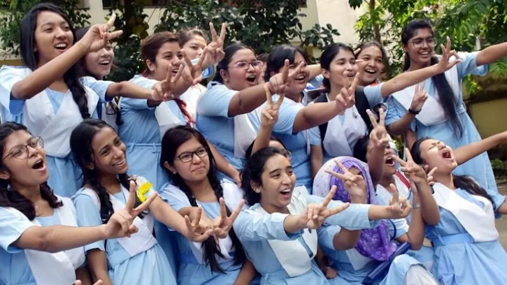 এসএসসির ফল প্রকাশ : পাসের হার ৮৭.৪৪ শতাংশ