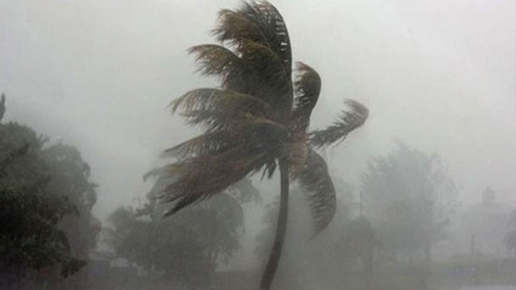 সকালের মধ্যে যেসব জেলায় ৬০ কিমি বেগে ঝড়