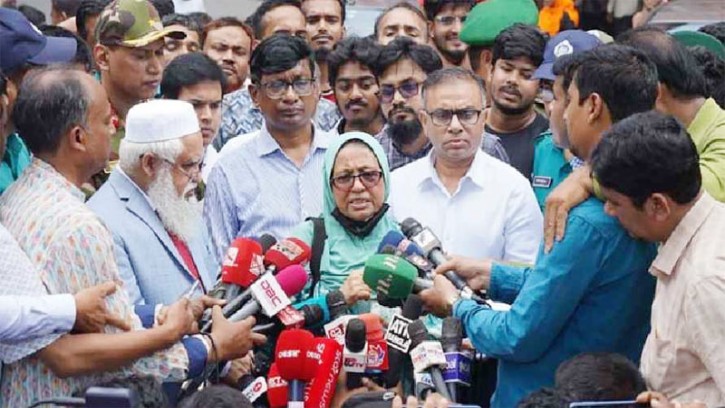 সিন্ডিকেট রুখতে সবার সম্মিলিত প্রচেষ্টা প্রয়োজন: স্বাস্থ্য উপদেষ্টা