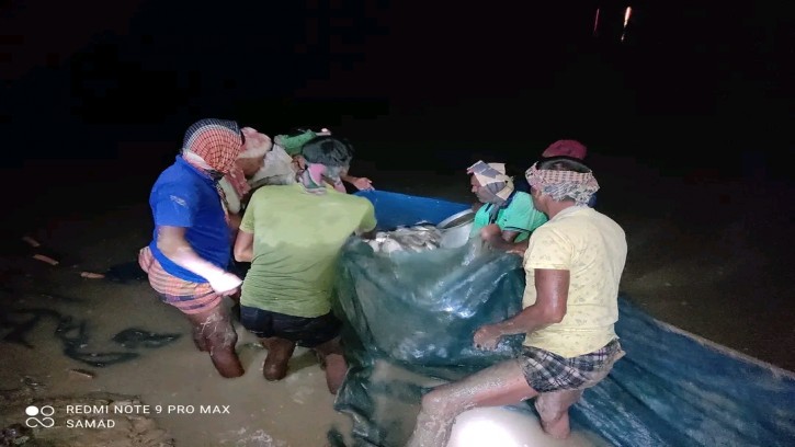 শিবগঞ্জে সরকারি পুকুরের নিয়ন্ত্রণ, লাখ টাকা রাজস্ব আয়