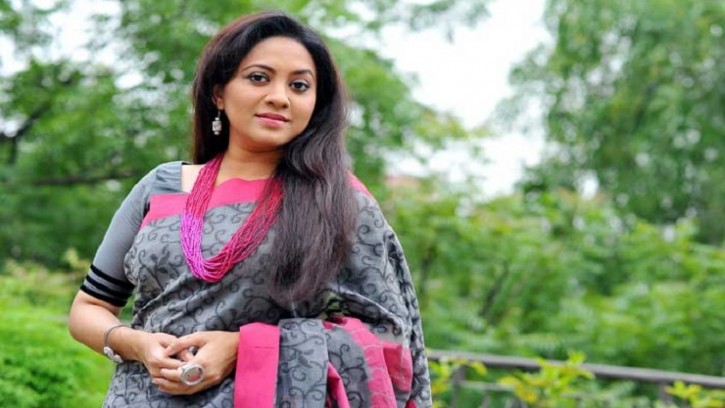 তারিনের জন্মদিনে সহকর্মীদের শুভেচ্ছা