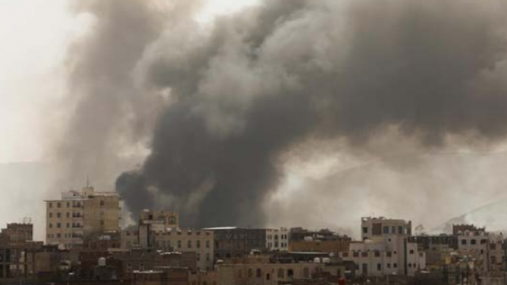 সানায় সৌদির বিমান হামলা