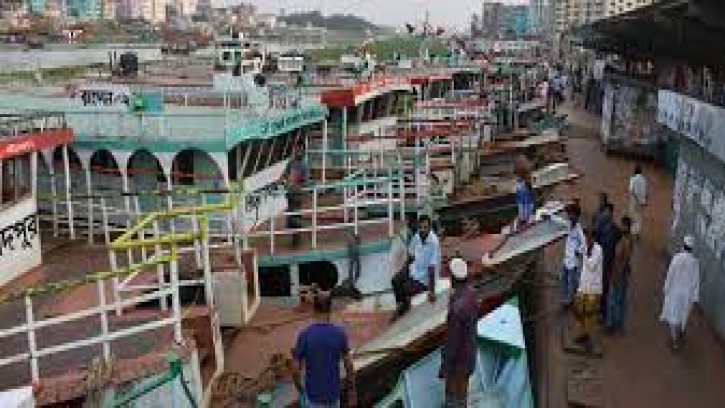 নারায়ণগঞ্জ নদীবন্দরের ছয় রুটে ছোট লঞ্চ চলাচলে স্থায়ী নিষেধাজ্ঞা 