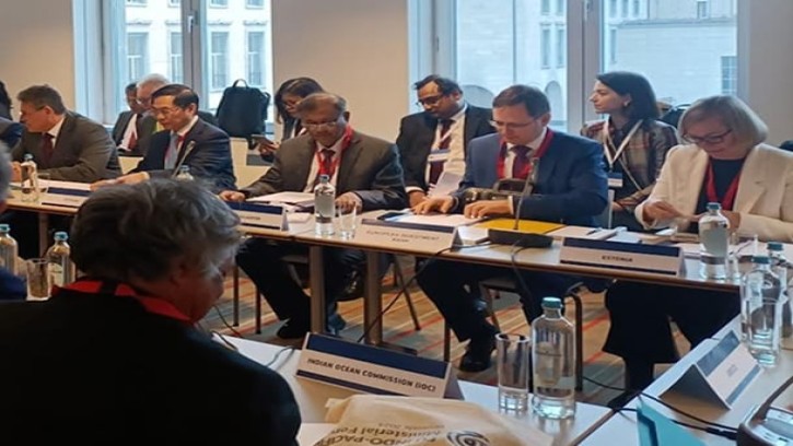 ভিয়েতনামসহ ৪ দেশের পররাষ্ট্রমন্ত্রীর সঙ্গে পররাষ্ট্রমন্ত্রীর বৈঠক