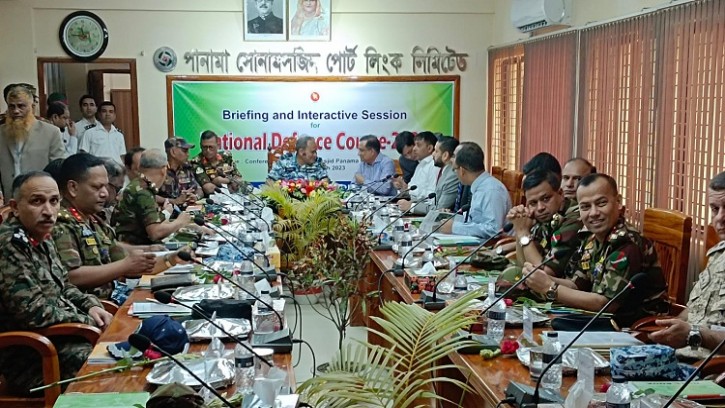 সোনামসজিদ বন্দরে ন্যাশনাল ডিফেন্স কলেজ কোর্সের প্রতিনিধি দল