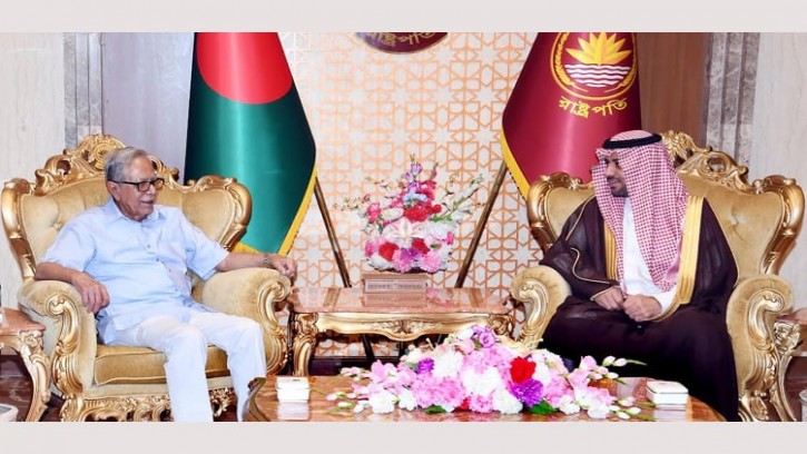 বঙ্গভবনে রাষ্ট্রপতির সঙ্গে সৌদি রাষ্ট্রদূতের সৌজন্য সাক্ষাৎ