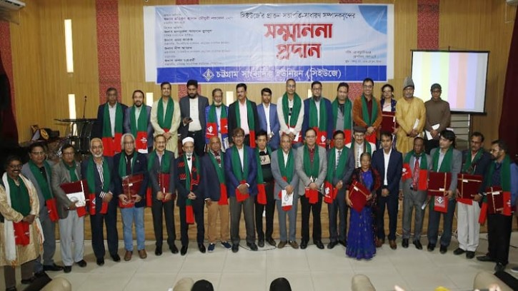 অসাম্প্রদায়িক দেশ গড়তে সাংবাদিকদের সহযোগিতা চাইলেন শিক্ষামন্ত্রী