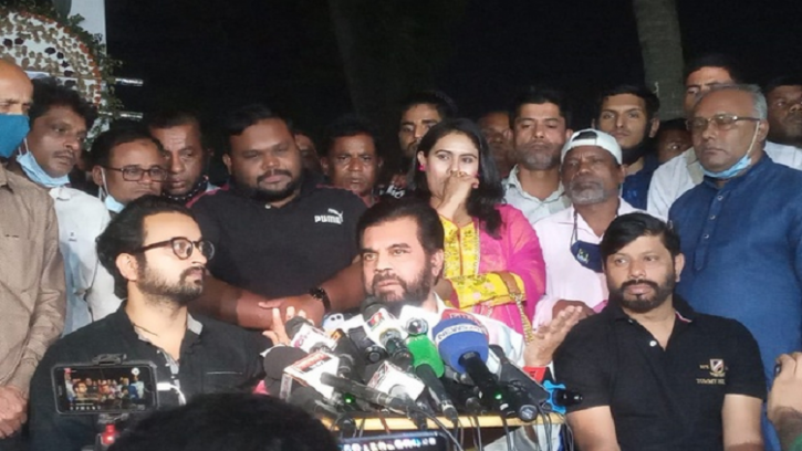 ‘ধোঁকা দিয়ে’ শপথ নিয়েছেন জায়েদ খান: ইলিয়াস কাঞ্চন