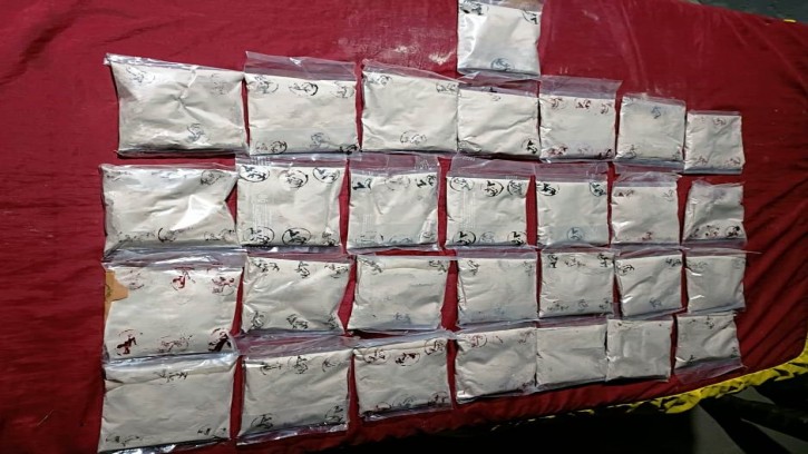 গোদাগাড়ী থেকে ৩ কেজি হেরোইন উদ্ধার করেছে বিজিবি