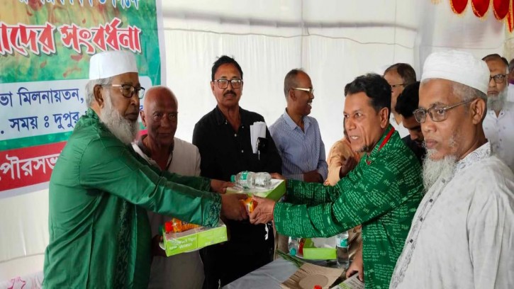 শেখ হাসিনা মুক্তিযোদ্ধাদের সর্বোচ্চ সন্মাননা দিয়েছেন: পিরোজপুর পৌর মেয়র হাবিবুর রহমান 