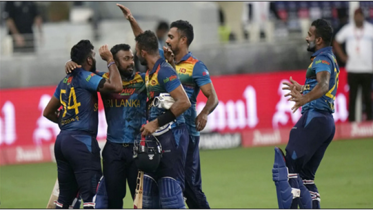 ভারতকে হারিয়ে ফাইনালের পথে শ্রীলংকা