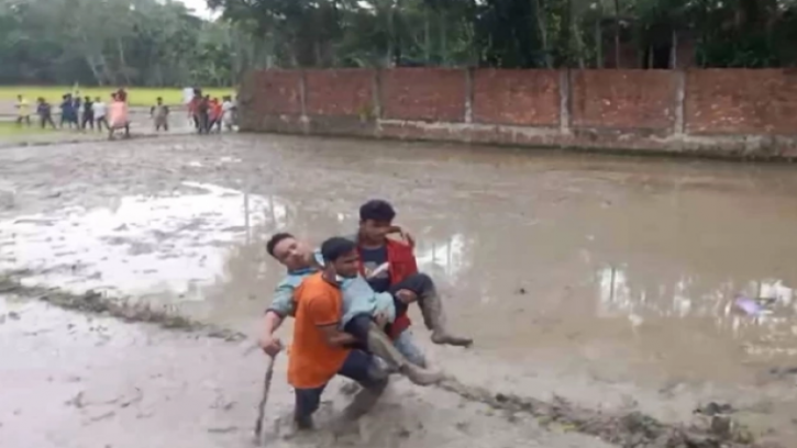 বাঁশখালীতে পুলিশের সঙ্গে বিএনপির সংঘর্ষে ওসিসহ আহত ৪৫