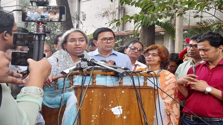 প্রশ্নফাঁসের চেষ্টা করলেই ব্যবস্থা গ্রহণ করা হবে : শিক্ষামন্ত্রী