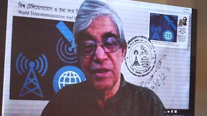 ডিজিটাল সংযুক্তি এবং শিক্ষার ডিজিটাল রূপান্তর অপরিহার্য