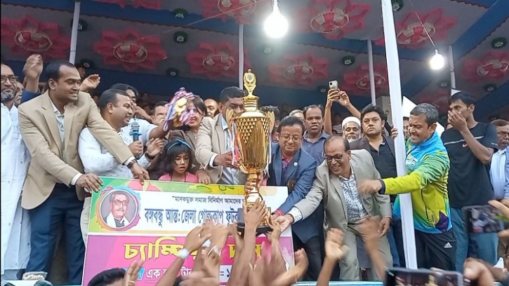 শিবগঞ্জে বঙ্গবন্ধু আন্ত:জেলা গোল্ডকাপ ফুটবল টুর্নামেন্টের ফাইনাল