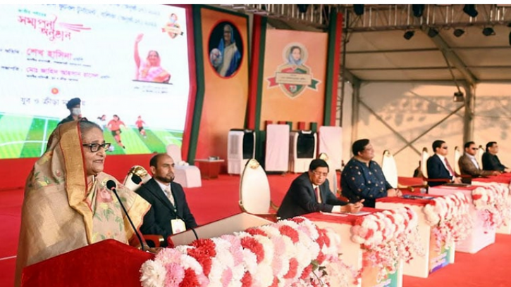 ভবিষ্যতে বিশ্বকাপ ফুটবল খেলতে প্রস্তুতি নিন : প্রধানমন্ত্রী