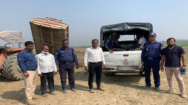 শিবগঞ্জে ভাঙ্গা হয়েছে সিন্ডিকেট, দখল মুক্ত সরকারি সম্পত্তি