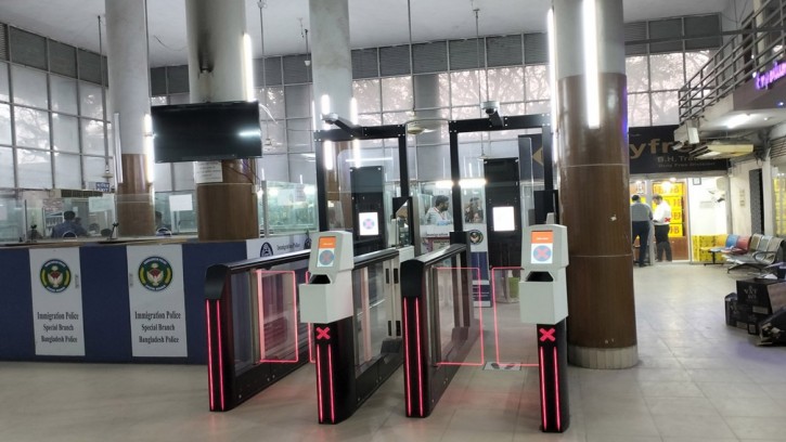 টেকনিশিয়ান না থাকায় উদ্বোধনের পরও চালু হযনি ই-গেইট সুবিধা