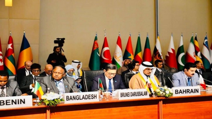 ‘কেউ ক্ষুধার্ত থাকবে না’ কর্মসূচির আওতায় মানুষ সহায়তা পাচ্ছে : বাণিজ্যমন্ত্রী